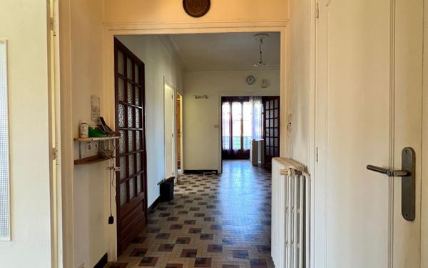 Maison à vendre    5 pièces • 144,90 m2 Caluire-et-Cuire