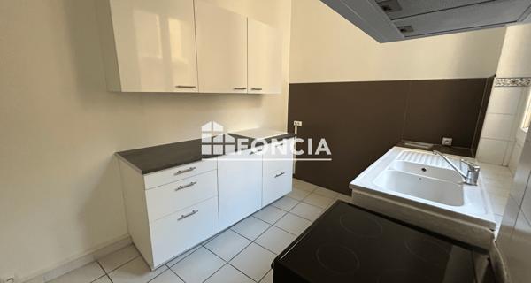 Location Appartement 2 pièces 52.5 m² - Carpentras 84200