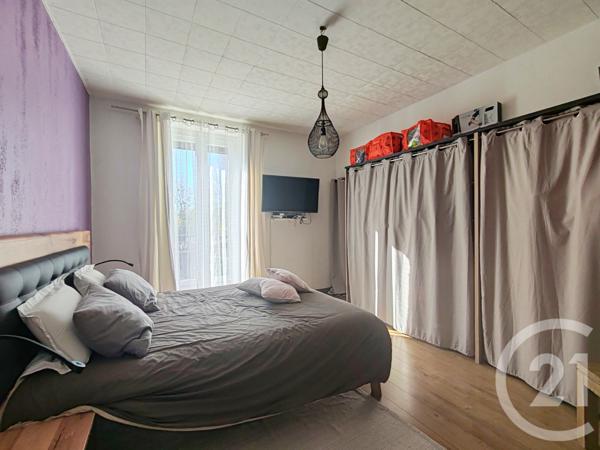 Appartement T5 à vendre  6 pièces - 120 m2 LA BRILLANNE - 04