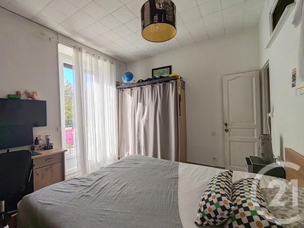 Appartement T5 à vendre  6 pièces - 120 m2 LA BRILLANNE - 04