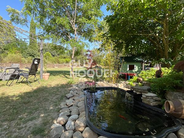 Secteur de Saint Antoine  , l'Isle-sur-la-Sorgue  - 167m² - 2450m² de terrain