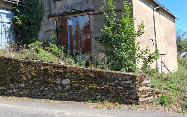 Maison à vendre    1 pièce •  Réquista