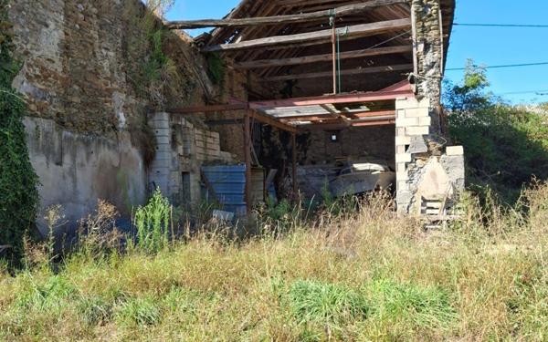 Maison à vendre    1 pièce •  Réquista