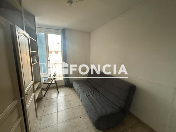 Location Studio meublé 14.21 m² - 37 RUE JEAN JACQUES ROUSSEAU Manosque 04100