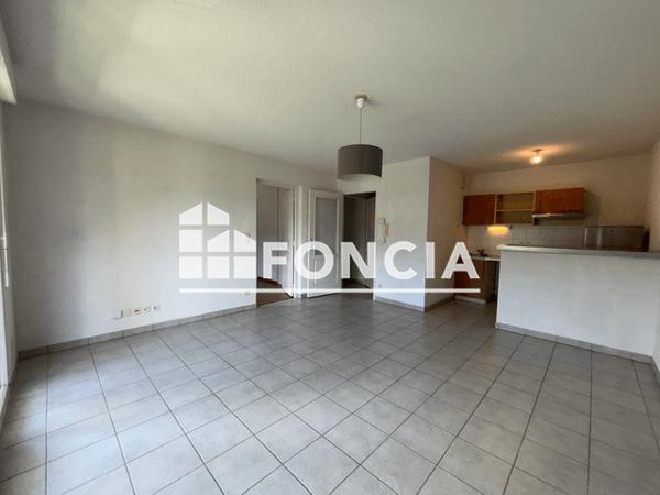 Location Appartement 2 pièces 45 m² - 36 RUE DU DOCTEUR HENRI BRACHET Albertville 73200