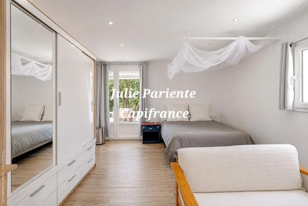 Maison à vendre 6 pièces LA CIOTAT (13)4000 M2 Terrain