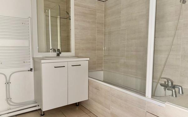 Appartement à vendre    2 pièces • 44,70 m2 Morangis