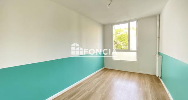 Location Appartement 5 pièces 105.97 m² - Saint-étienne 42100