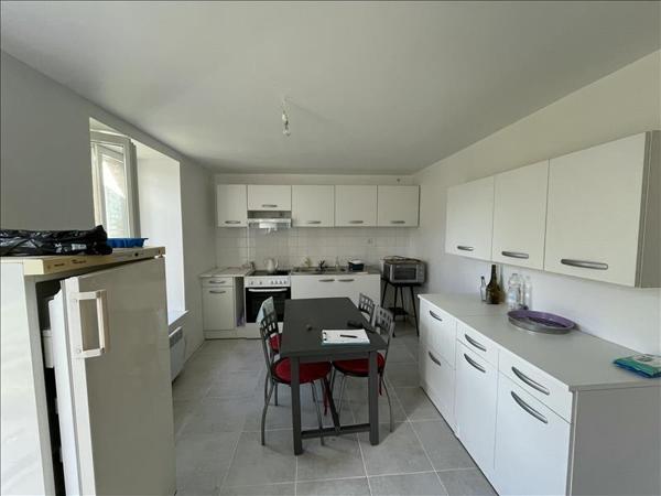 Maison à vendre |  Aigre |  6 pièces | 148 m²