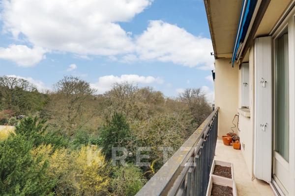 Bel appartement avec vue dégagée