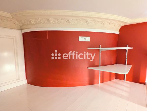 Appartement
         1 pièce
        - 18 m² 149 000 € *