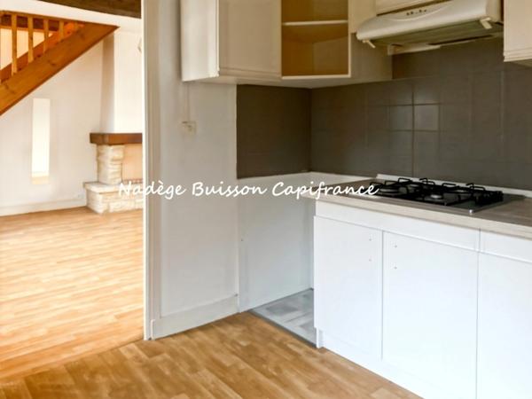 À Vendre : Immeuble d’Habitation d'environ 85 m² au sol Modulable à Dives-sur-Mer