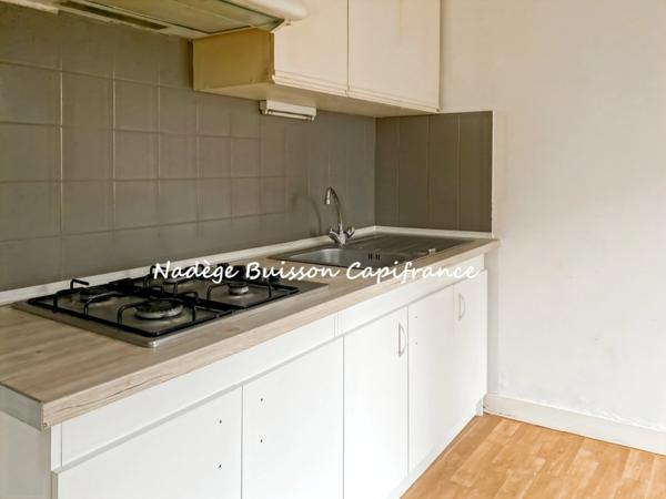 À Vendre : Immeuble d’Habitation d'environ 85 m² au sol Modulable à Dives-sur-Mer