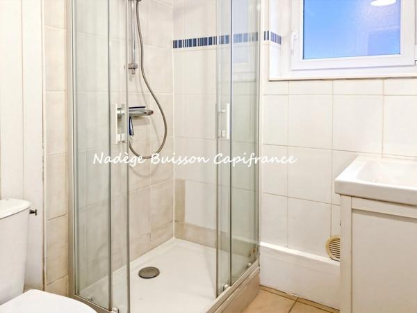 À Vendre : Immeuble d’Habitation d'environ 85 m² au sol Modulable à Dives-sur-Mer