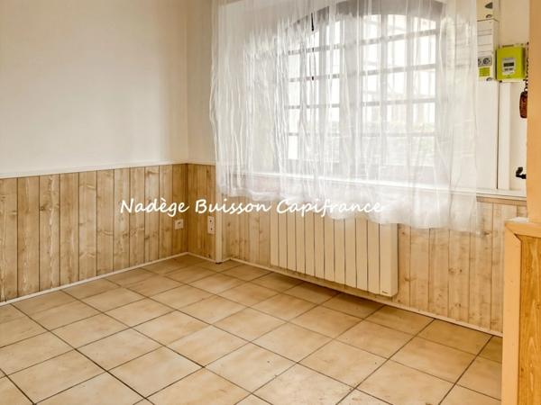 À Vendre : Immeuble d’Habitation d'environ 85 m² au sol Modulable à Dives-sur-Mer