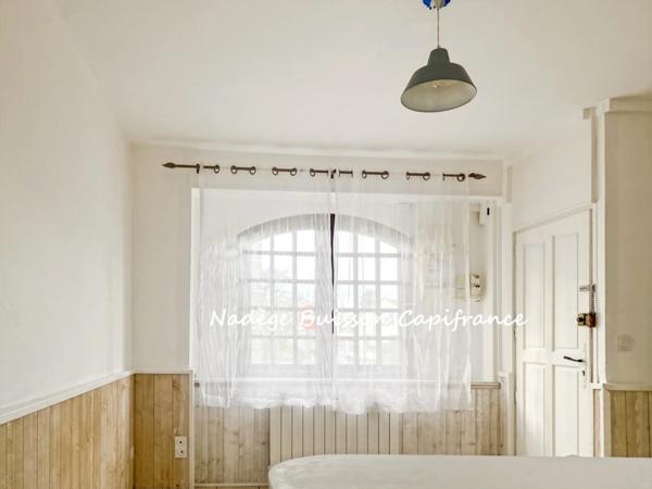 À Vendre : Immeuble d’Habitation d'environ 85 m² au sol Modulable à Dives-sur-Mer