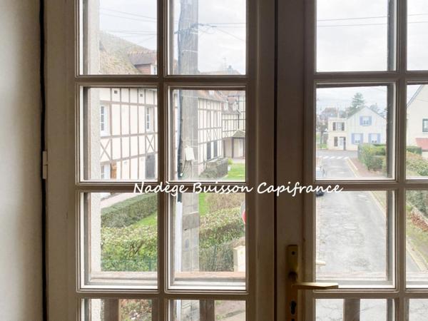 À Vendre : Immeuble d’Habitation d'environ 85 m² au sol Modulable à Dives-sur-Mer