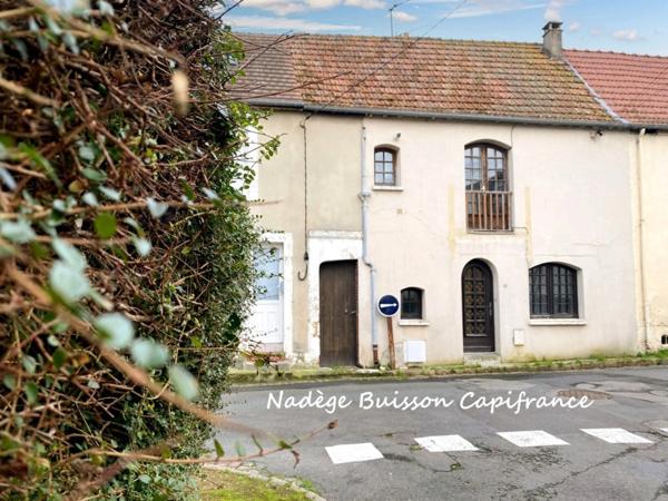 À Vendre : Immeuble d’Habitation d'environ 85 m² au sol Modulable à Dives-sur-Mer