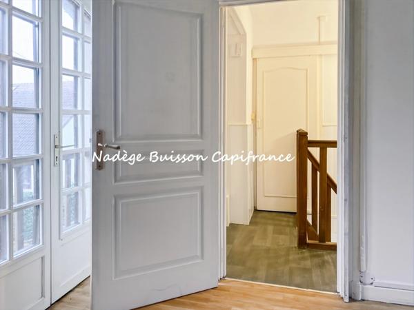 À Vendre : Immeuble d’Habitation d'environ 85 m² au sol Modulable à Dives-sur-Mer