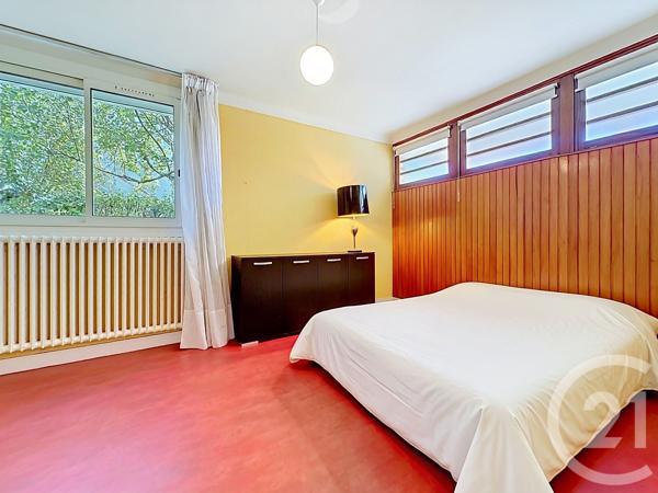 Maison à vendre  7 pièces - 138 m 2   TRELISSAC  - 24