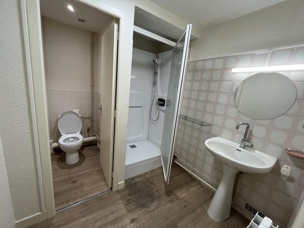 Appartement à louer |  Piégut-Pluviers |  2 pièces | 59 m²