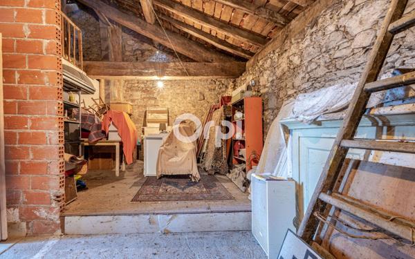 Maison à vendre    6 pièces • 153 m2 Les Cars