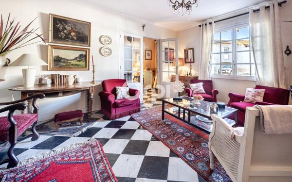 Maison à vendre    6 pièces • 153 m2 Les Cars