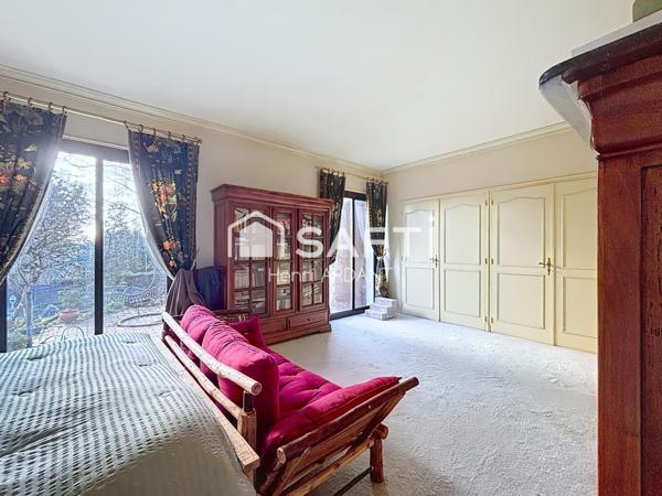 Vie de Plain-Pied avec Piscine, à sept minutes de LIMOGES