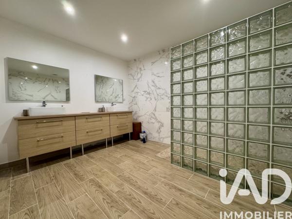 Maison à vendre 14 pièces 428 m² Essômes-sur-Marne