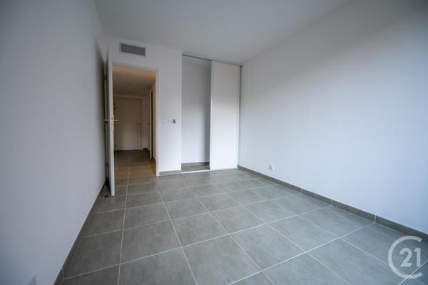 appartement à vendre  3 pièces - 63 m2 BORMES LES MIMOSAS - 83