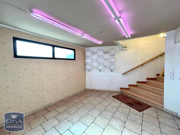 Appartement à louer 3 pièces 98.8m² Firminy (42700)