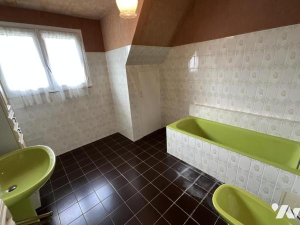 PLOEMEUR - Maison d'environ 140m² 