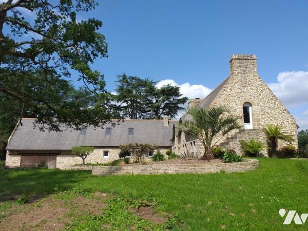 Longère et dépendances sur un terrain de 4384m²