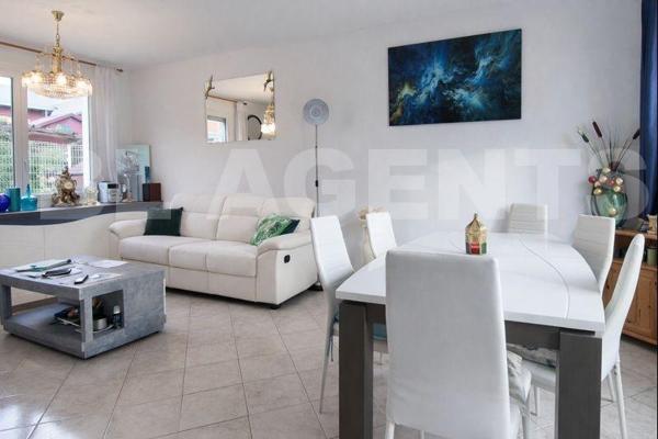 Maison de ville lumineuse