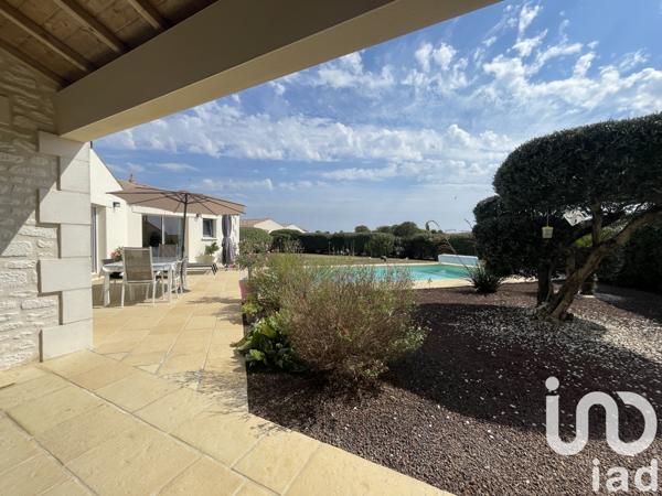 House for sale 5 rooms 162 m² Semussac