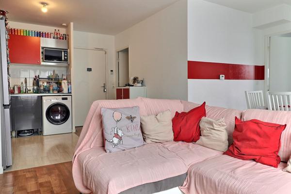 Appartement Stains 3 pièce(s) 55 m2