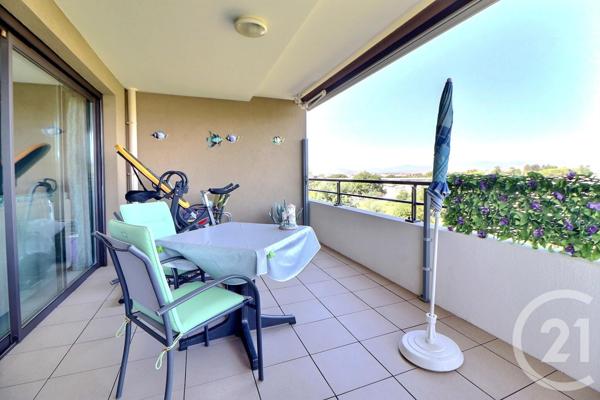Appartement T2 à vendre  2 pièces - 55,32 m2 FREJUS - 83