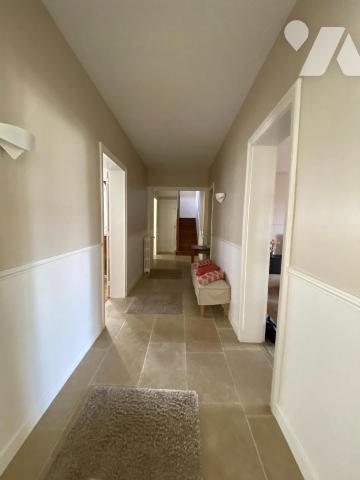 A VENDRE - MAISON DE CARACTERE - CENTRE VILLE - LAVAL