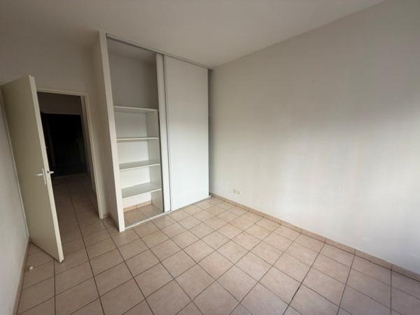 Villeneuve-Sur-Lot : appartement 2 pièces en location