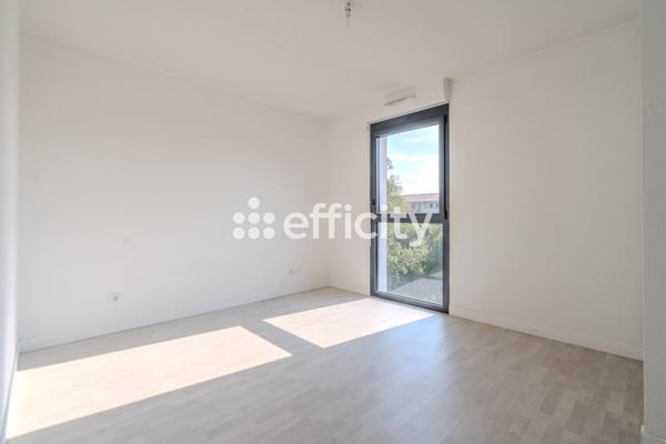 Appartement 2 pièces - 45 m² Exclusivité efficity