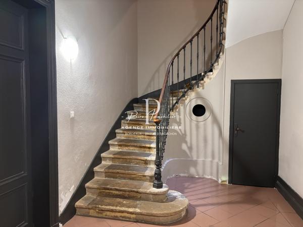 Libourne - Studio rénové 22m² en plein cœur de ville
