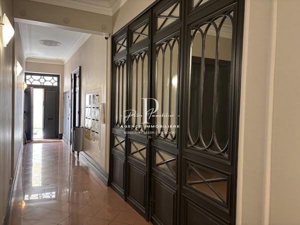 Libourne - Studio rénové 22m² en plein cœur de ville
