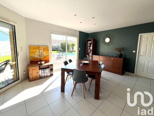 Maison à vendre 6 pièces 134 m² Saint-André-de-Cubzac