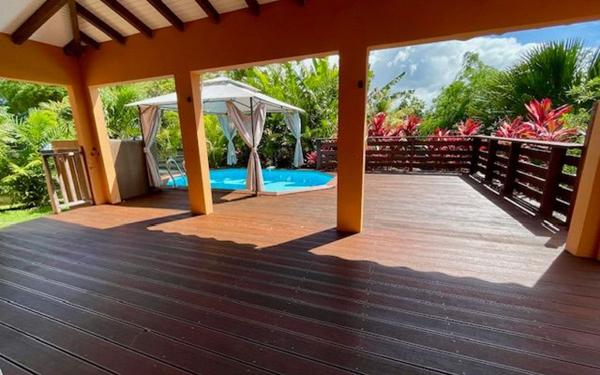 Maison à vendre    5 pièces • 118,80 m2 Lamentin