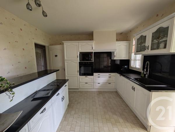 Maison à vendre  6 pièces - 158 m2 ST DENIS DE JOUHET - 36