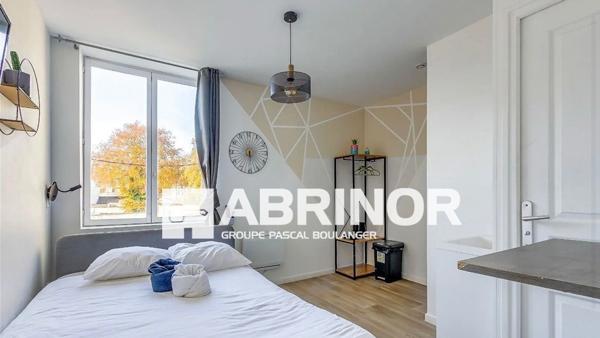 Immeuble de rapport de 275 m² composé de 15 chambres avec salle de douches - Rénové en 2021. ROUBAIX