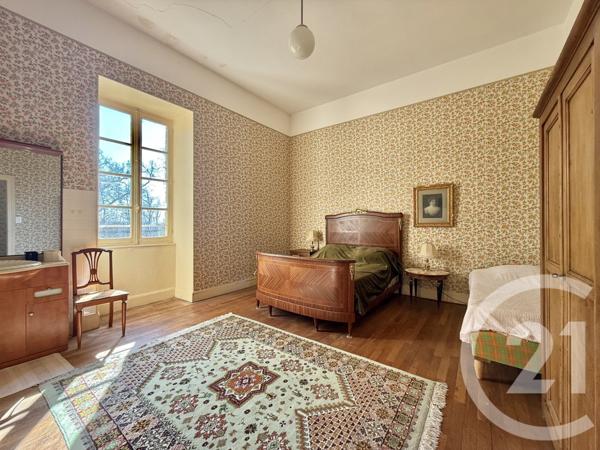 Maison à vendre  25 pièces - 785 m2 THIONNE - 03