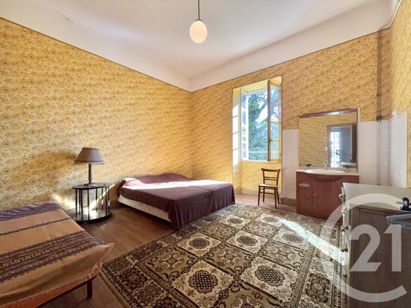 Maison à vendre  25 pièces - 785 m2 THIONNE - 03