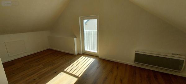 Pavillon à louer à Quelaines-Saint-Gault en Mayenne (53360), ref : 53034-70