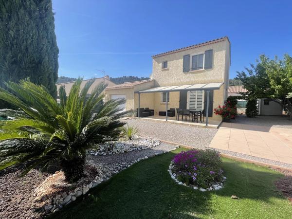 Vente                                                      Maison
                        
                     3 pièces                      71 m2                     à Le Luc